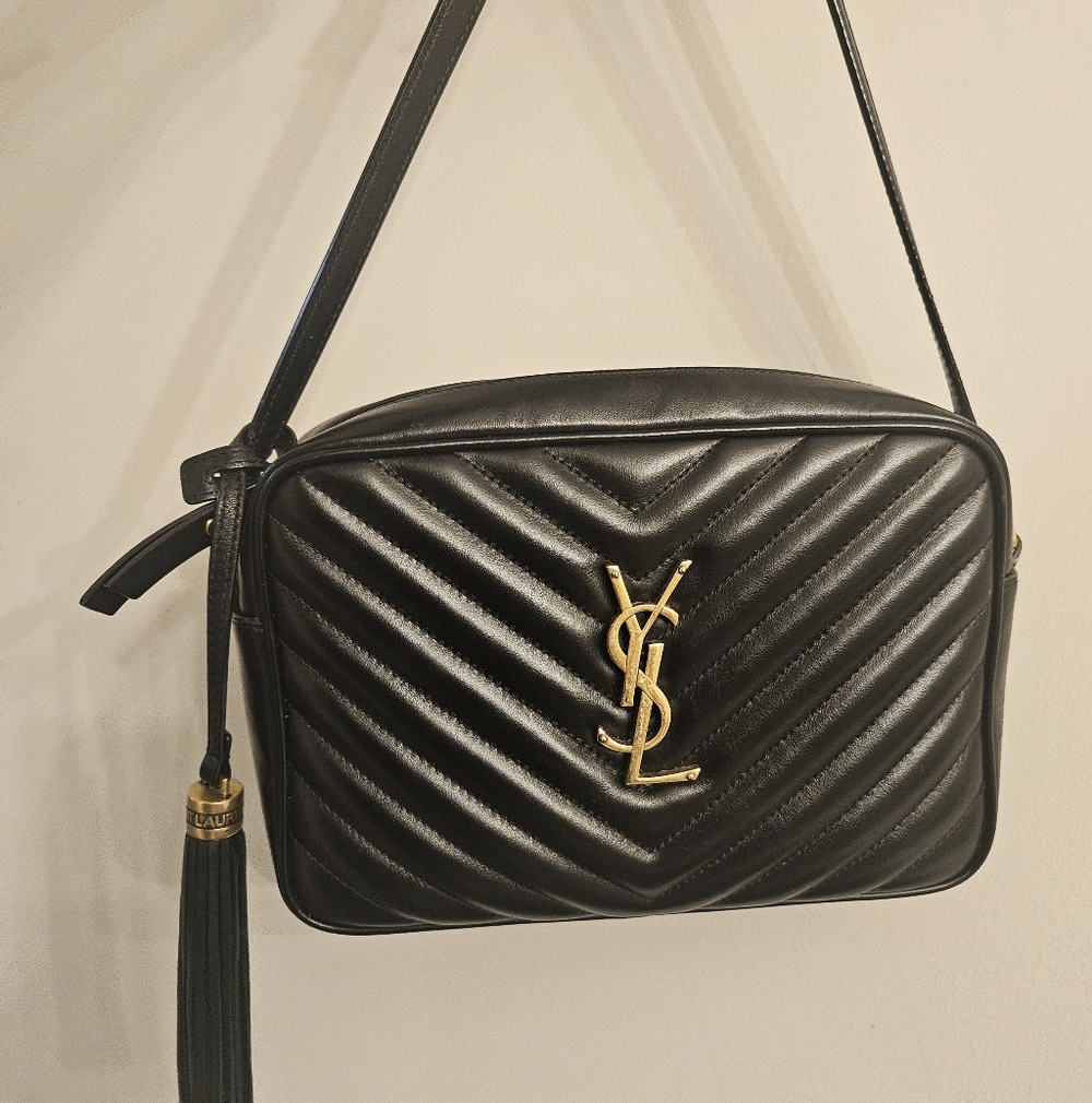 🖤 Saint Laurent YSL Lou Camera Bag Black Chevron Calfskin - Picture 2 of 12